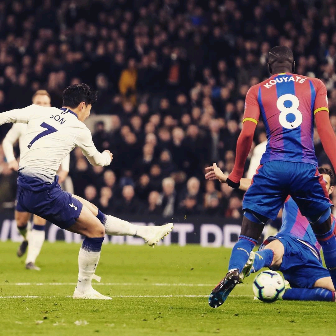 对镜头时的 对镜头时的